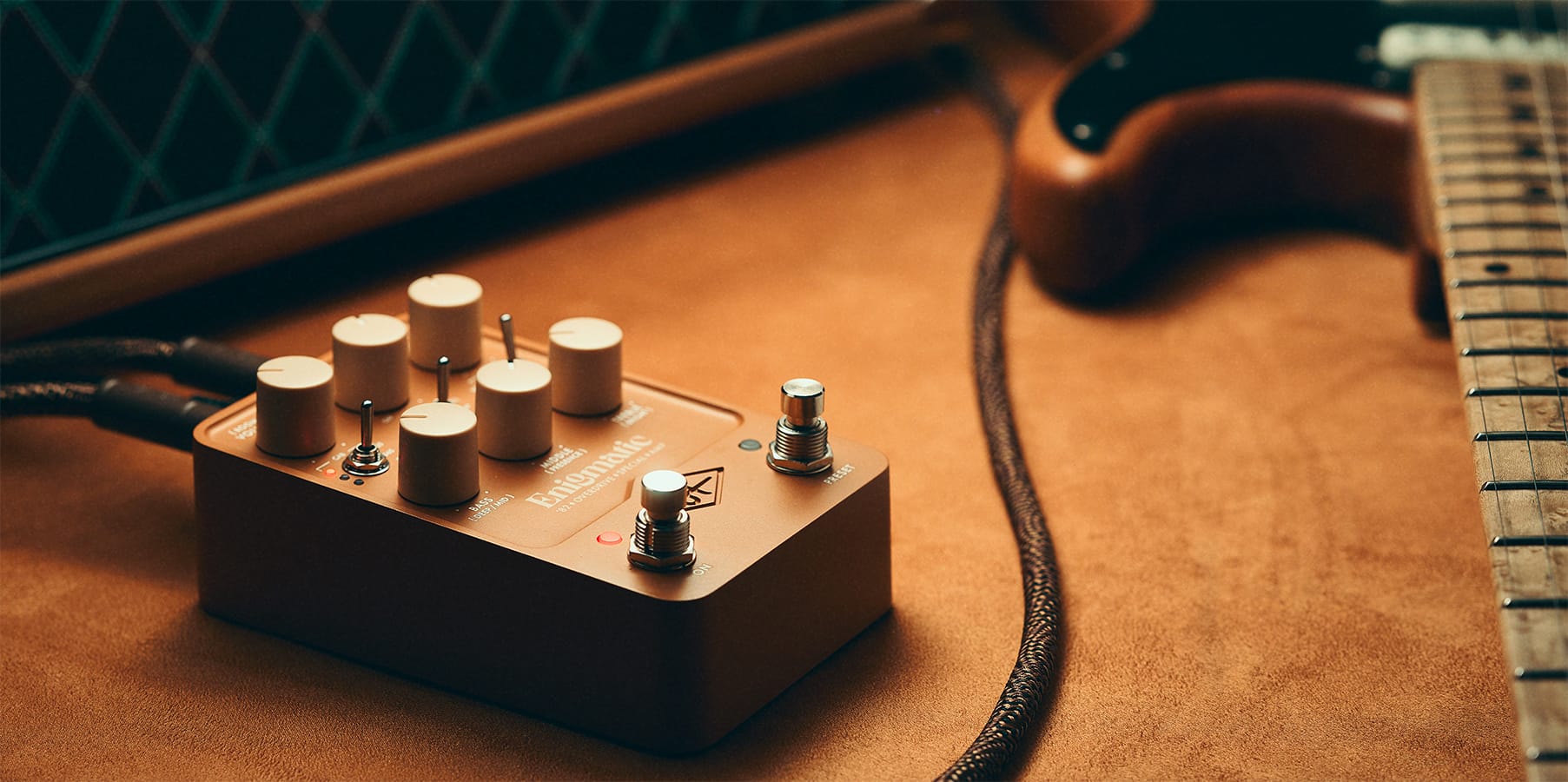 UAFX Enigmatic '82 Overdrive Special Amp